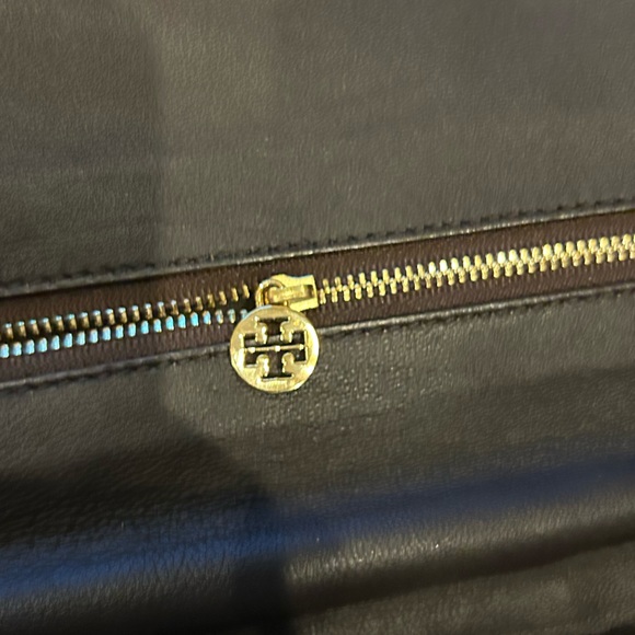 Tory Burch Reva bronze clutch handbag. ON SALE FOR 30%OFF ALL OFFERS ACCEPTED - Picture 6 of 6